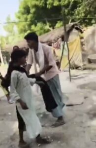 बाराबंकी: डाडियामऊ गांव में जमीन विवाद को लेकर दो पक्षों में हिंसक झड़प, पुलिस ने शुरू की जांच।
