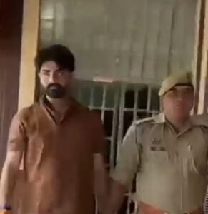 मोहनलालगंज: स्पैरो रिजॉर्ट में हर्ष फायरिंग का मुख्य आरोपी गिरफ्तार, लापरवाही पर चौकी इंचार्ज निलंबित।